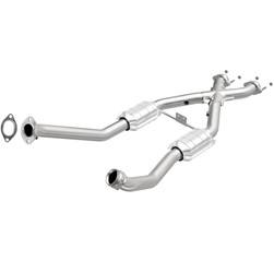 Magnaflow Performance Exhaust - Magnaflow Performance Exhaust 93334 Tru-X Stainless Steel Crossover Pipe w/Converter - Image 1